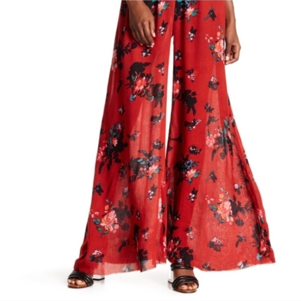 Free People One Moonlight Garden Red Floral Sleeveless Jumpsuit Size Medium - Picture 2 of 13